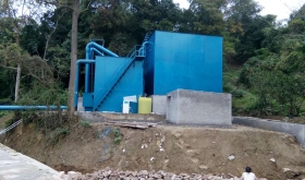 貴州凈水設備廠家【大型凈水設備安裝現場】